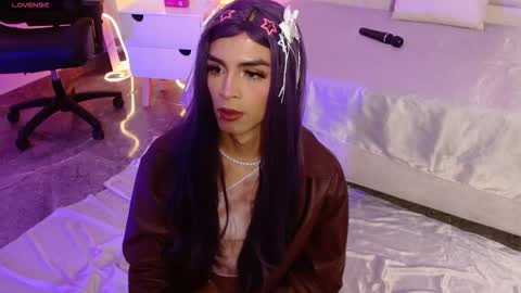 Snapshot of lihian_tay chatting on 09/11/25, 03:39 LIHIAN online show from 09/11/25, 03:39