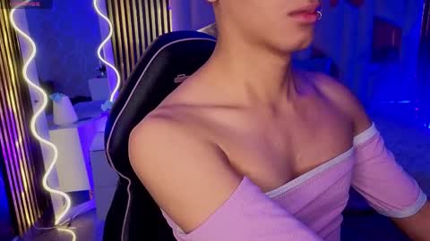 Snapshot of lihian_tay chatting on 04/04/26, 11:29 LIHIAN online show from 04/04/26, 11:29