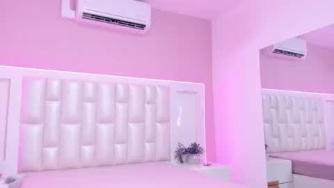 Lia  online show from 04/10/26, 05:17