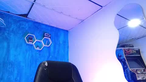 Daniel online show from 12/10/24, 04:17