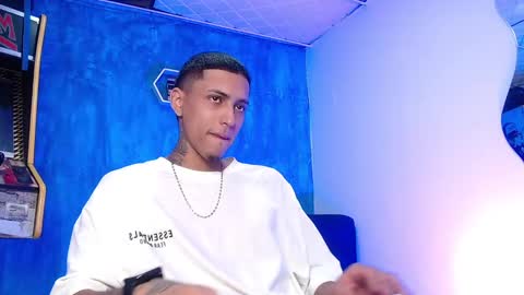 Daniel online show from 02/13/25, 01:37