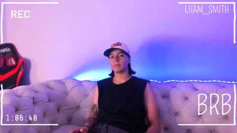 liiam_smith_ online show from 01/10/25, 03:06