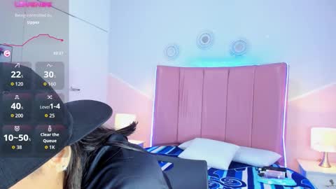 liiam_smith_ online show from 11/17/25, 12:44