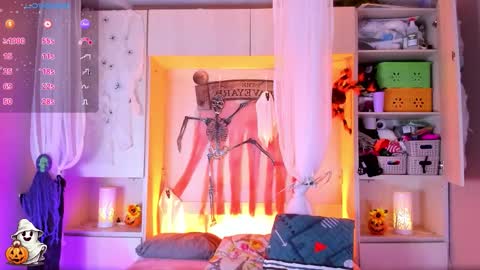         online show from 10/16/25, 11:44