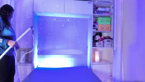         online show from 01/15/26, 11:37