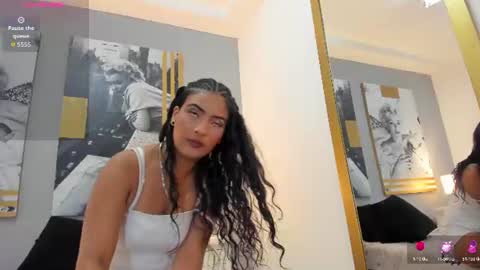Lily online show from 06/24/26, 08:30