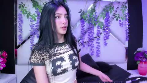 Brittany online show from 12/21/25, 02:24