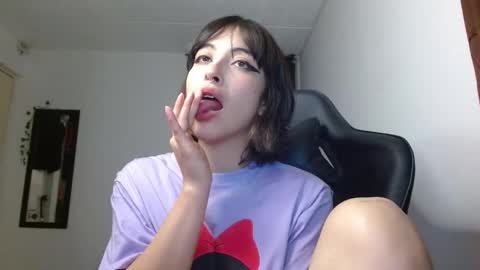 lisa online show from 12/24/24, 10:11