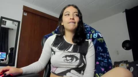 Snapshot of liisaax chatting on 02/06/26, 08:07 lisa online show from 02/06/26, 08:07