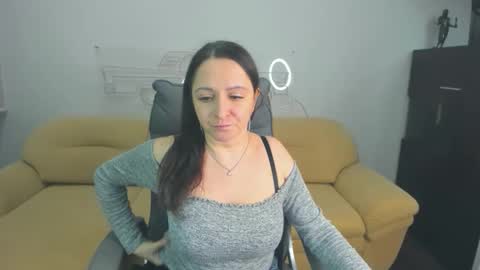 Lika online show from 02/13/26, 01:07