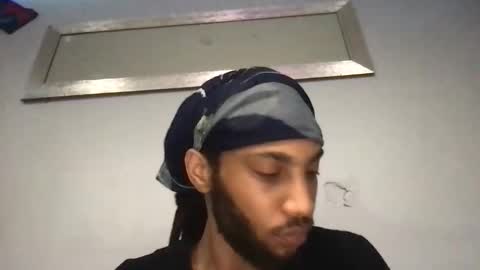 Suave online show from 04/28/26, 02:33