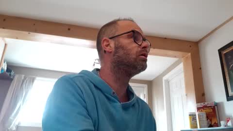 St pierre online show from 04/14/26, 02:01