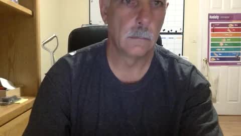 Snapshot of likefhot chatting on 11/20/25, 02:28 likefhot online show from 11/20/25, 02:28