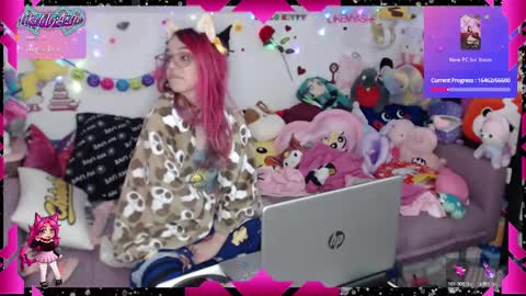 LikeMyAshe online show from 01/18/25, 06:24