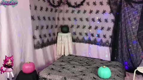 LikeMyAshe online show from 09/27/25, 03:22