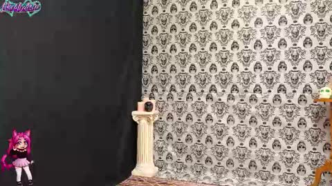 LikeMyAshe online show from 10/06/25, 08:12