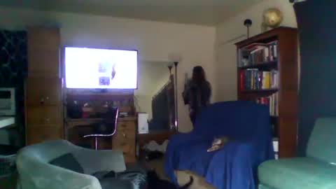 likerightnow online show from 01/18/26, 11:47