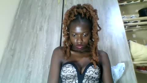 lil6041 online show from 10/23/25, 09:30