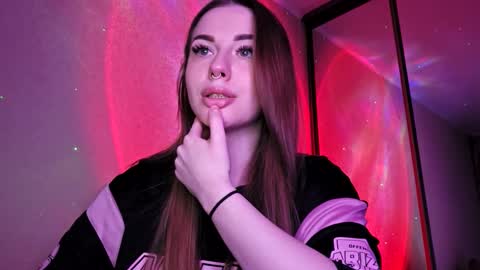 Snapshot of lil___dii chatting on 02/09/26, 05:06 didi online show from 02/09/26, 05:06