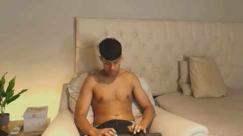 lil online show from 01/10/26, 06:53