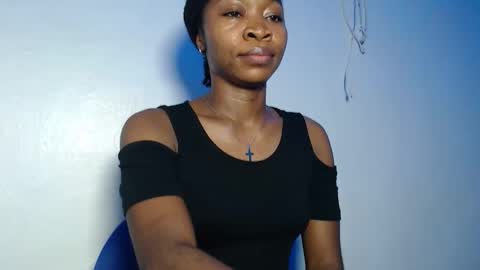 lil_baddie0 online show from 02/26/26, 10:58