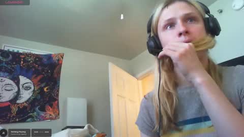 lil gemmie online show from 09/16/25, 05:58