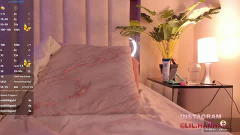 Hanna online show from 12/30/24, 03:46