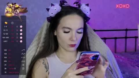 little moon online show from 10/31/25, 01:01