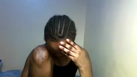 Lil miss online show from 12/01/25, 02:11