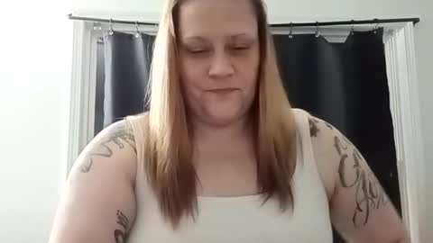 Snapshot of lil_nelli8 chatting on 01/16/26, 09:46 lil_nelli8 online show from 01/16/26, 09:46
