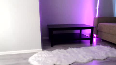 Snapshot of lil_reya chatting on 02/08/25, 09:46 INST Lil happines s online show from 02/08/25, 09:46