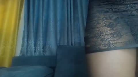 Snapshot of lil_shwaty chatting on 04/30/26, 10:10 brinna online show from 04/30/26, 10:10