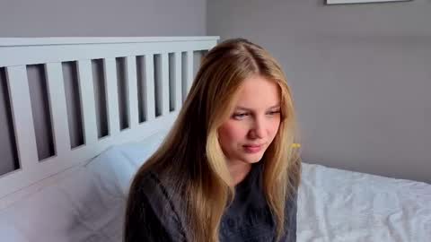 Emma online show from 03/23/26, 06:39