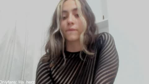 Ren online show from 12/09/24, 11:03