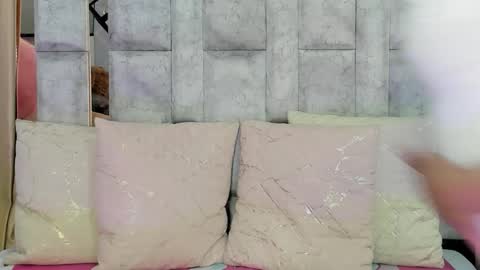 lila noa online show from 01/13/26, 07:08