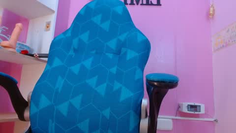 L I L A online show from 01/24/25, 08:00