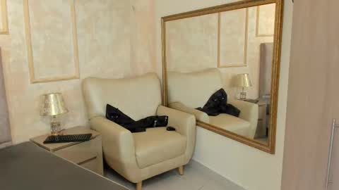 Snapshot of lilabeily chatting on 02/13/25, 02:12 lila bailey online show from 02/13/25, 02:12