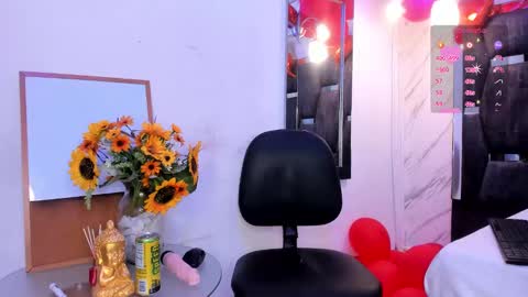 Lila online show from 02/20/25, 12:25