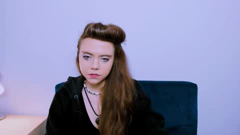 lilaslim online show from 12/20/25, 10:11