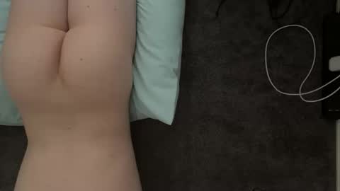 lilbenny05 online show from 01/06/25, 04:15