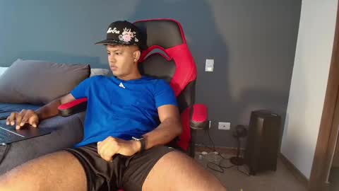 Snapshot of lildantear chatting on 01/28/25, 09:40 Dante online show from 01/28/25, 09:40