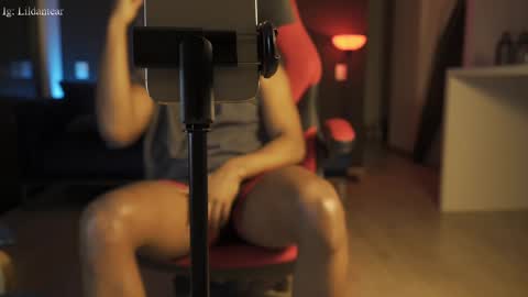 Snapshot of lildantear chatting on 09/18/25, 11:18 Dante online show from 09/18/25, 11:18