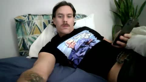 lildeer1980 online show from 12/30/24, 03:47