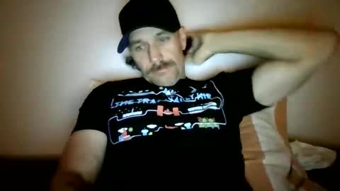 lildeer1980 online show from 10/04/25, 01:14