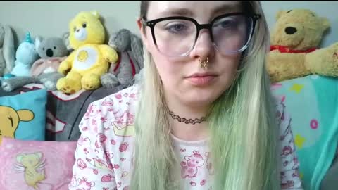 emily ryanson online show from 04/09/26, 08:47