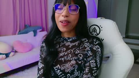 evie online show from 01/18/25, 02:47