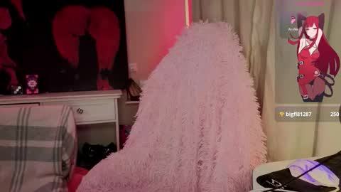 Nika and Lori online show from 10/02/25, 12:23