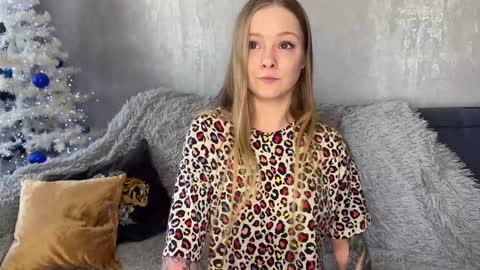 Lili online show from 02/04/26, 06:30