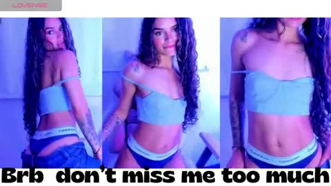 lili_evanss online show from 10/10/25, 11:20