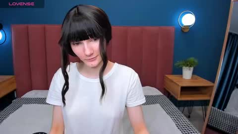 Snapshot of lili_flowerr chatting on 03/11/25, 05:38 Lilli follow me kiss online show from 03/11/25, 05:38